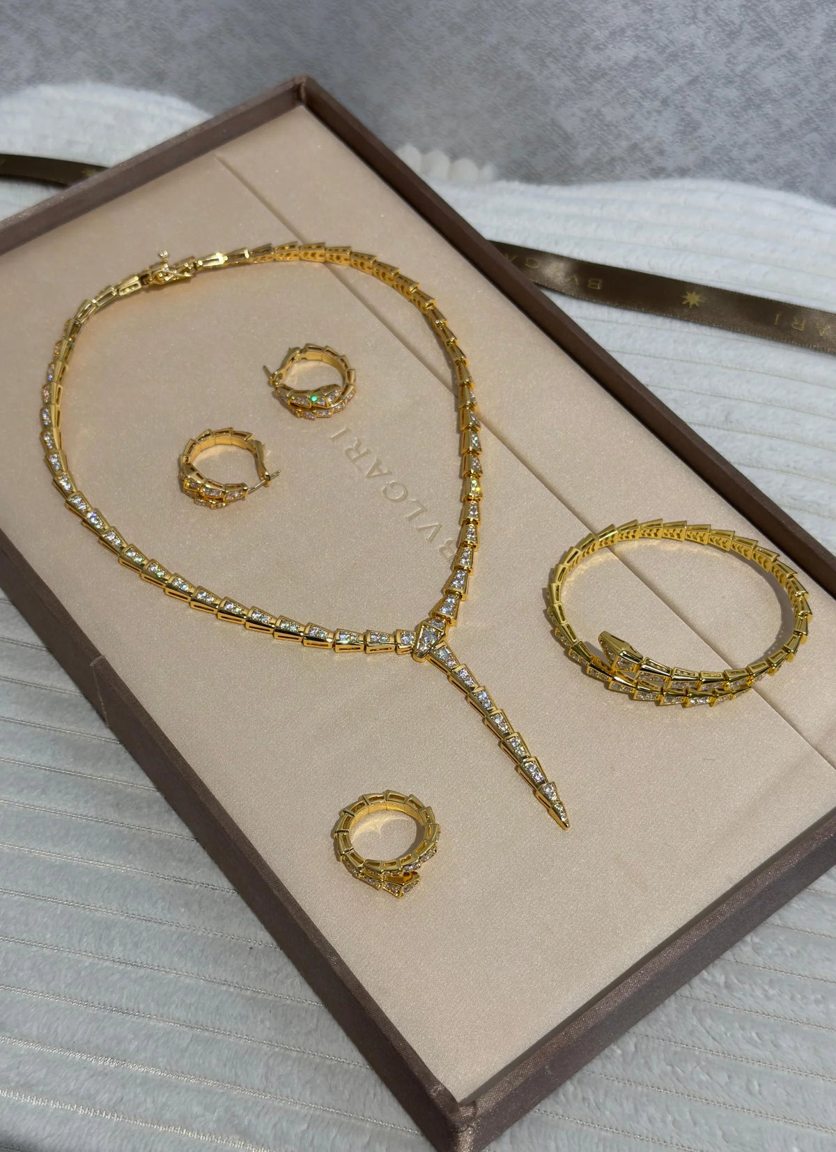Bvlgari Serpenti set