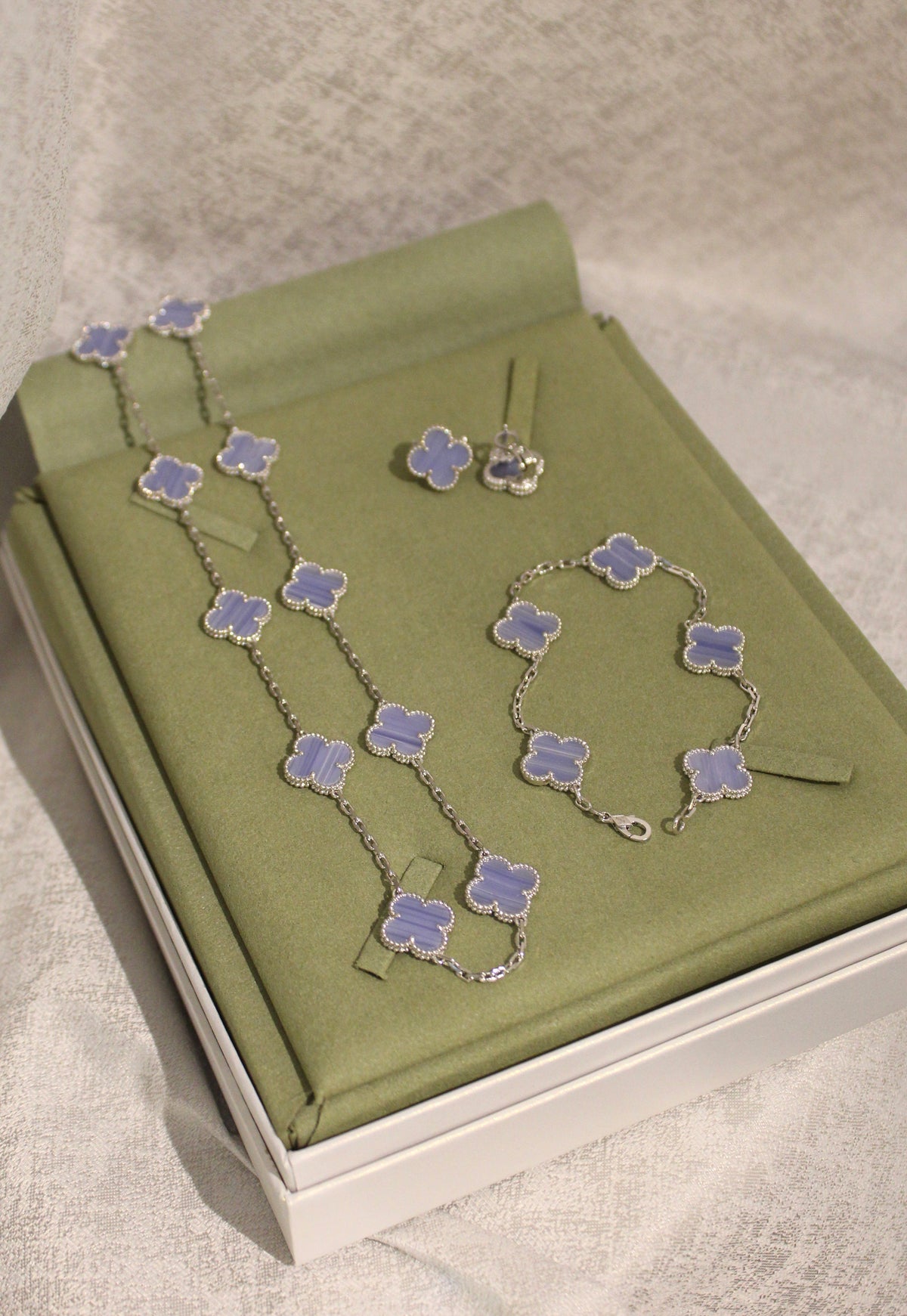 Van Cleef & Arpels Sweet Alhambra Set