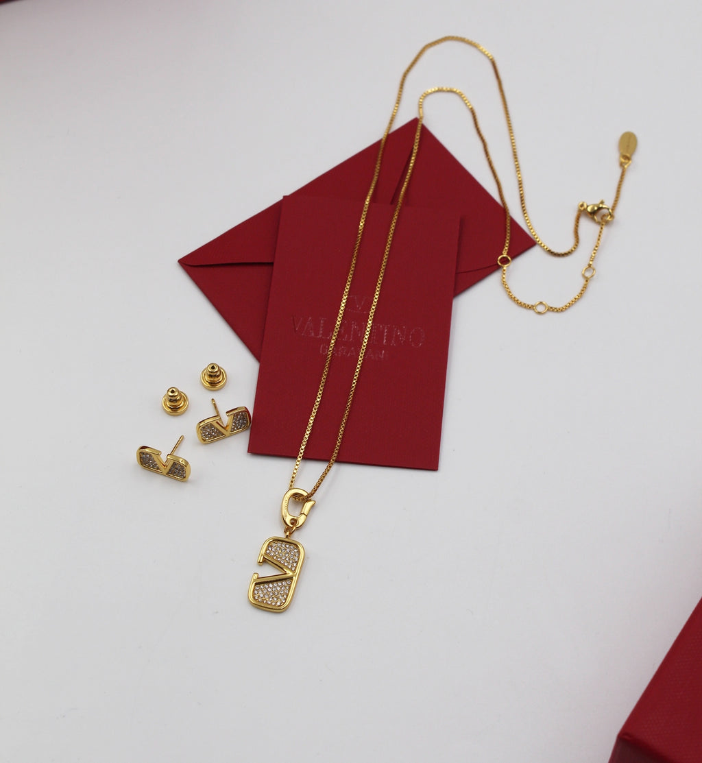 Valentino Garavani Logo Set