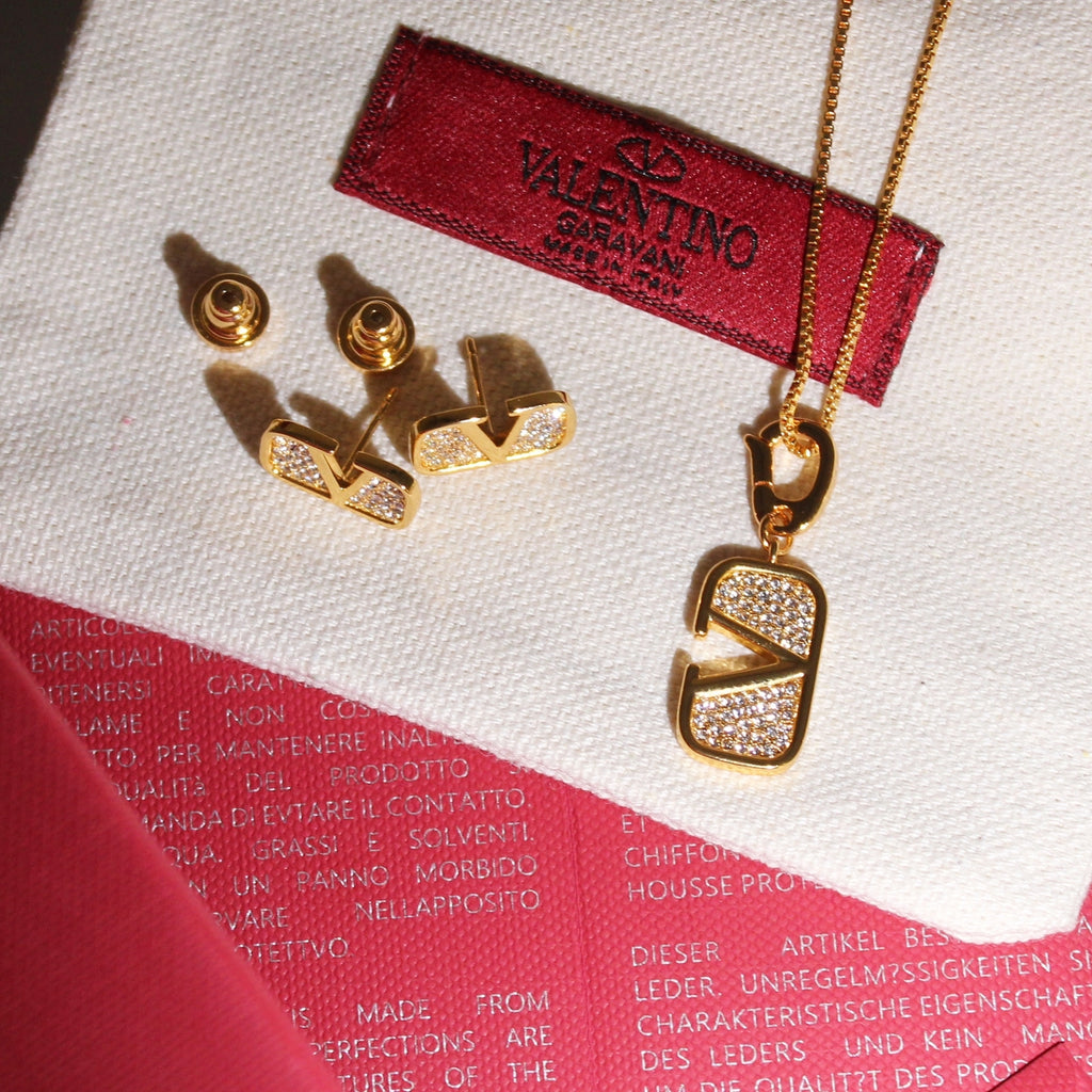 Valentino Garavani Logo Set