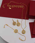 Valentino Garavani Logo Set