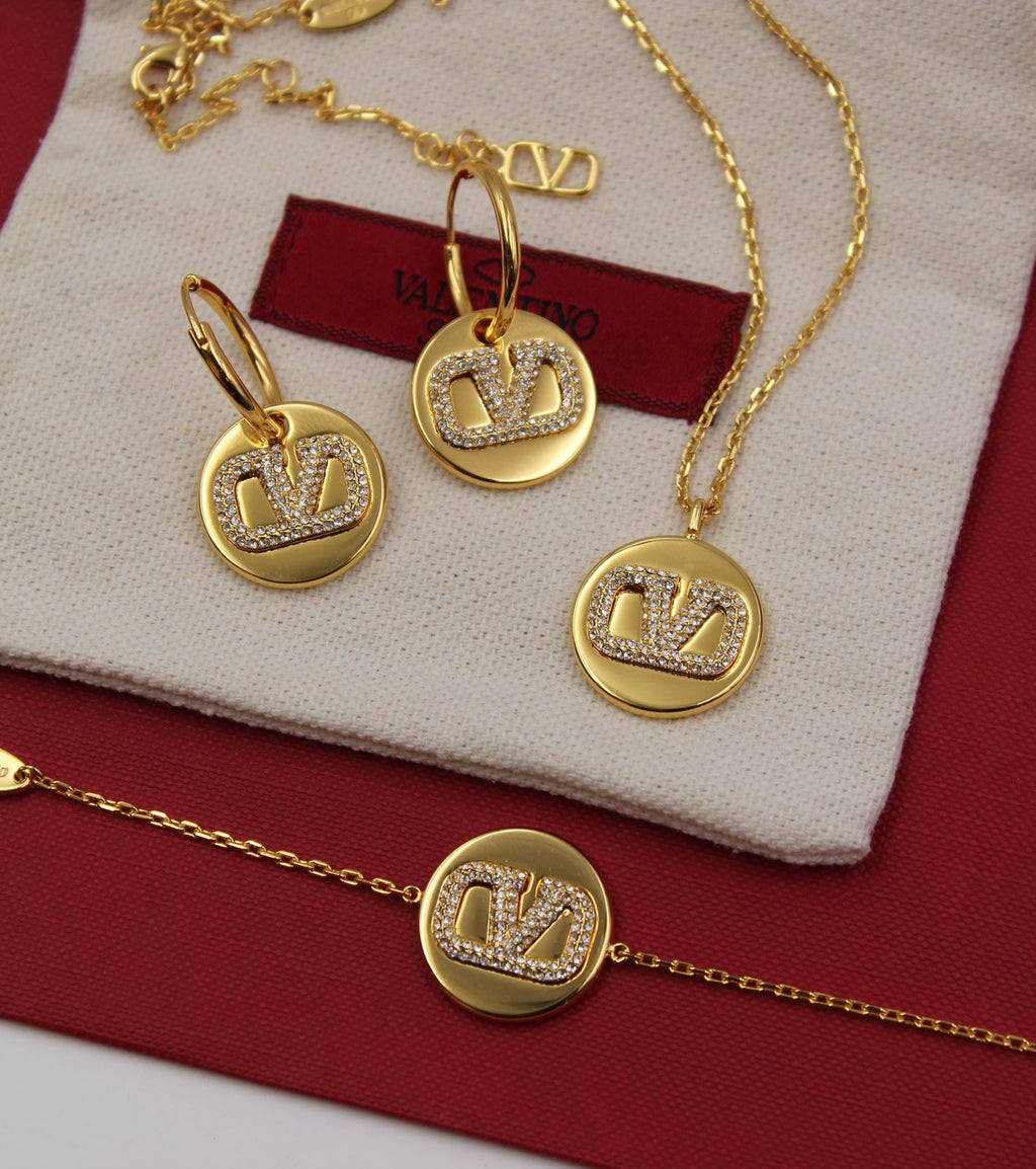 Valentino Garavani Logo Set