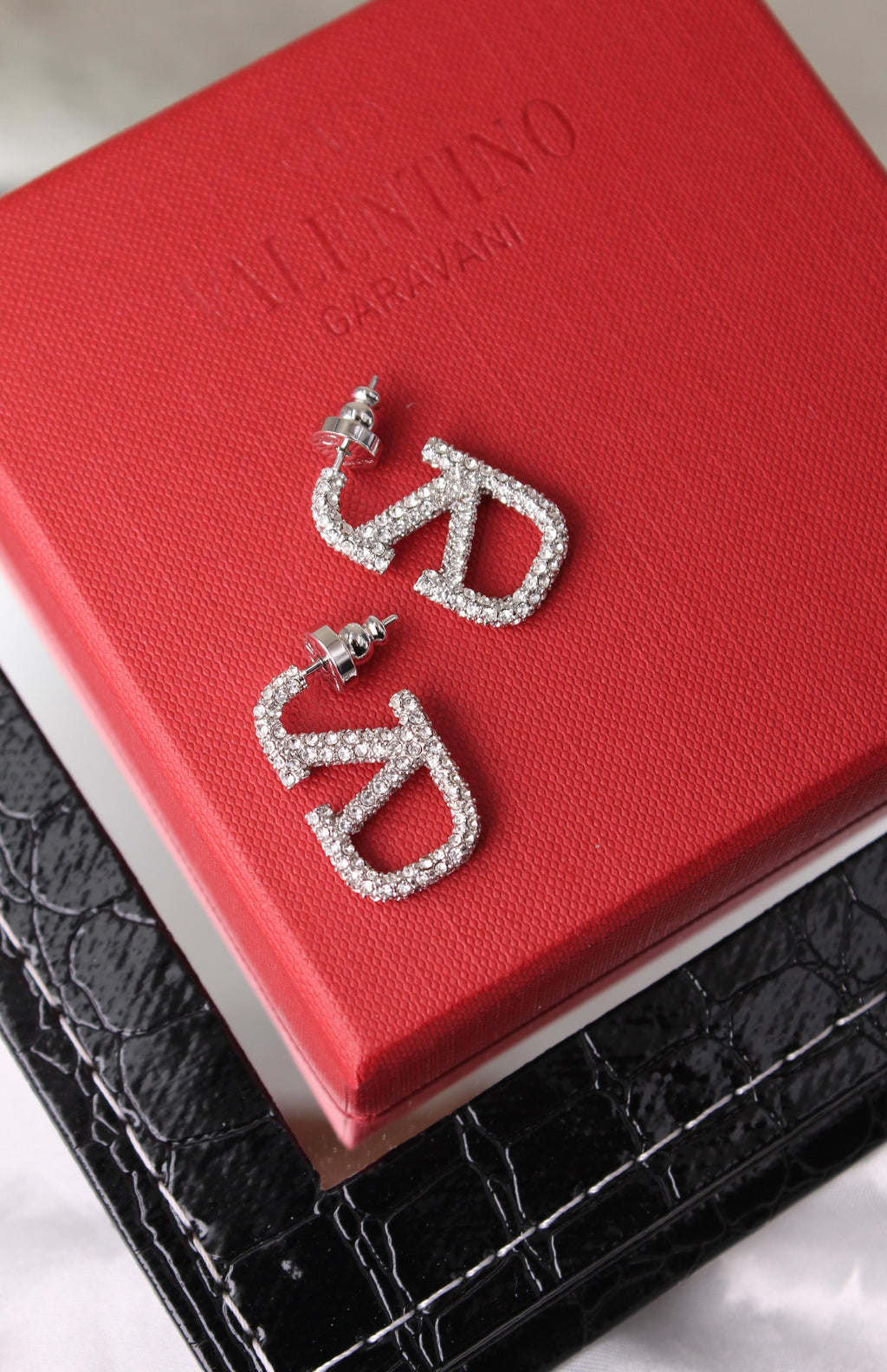 Valentino Garavani V Logo Signature Crystal Drop Earrings