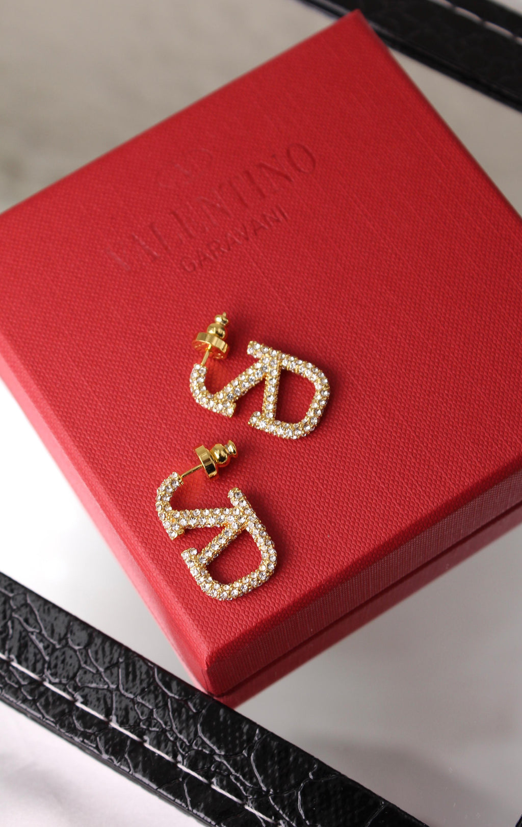 Valentino Garavani V Logo Signature Crystal Drop Earrings