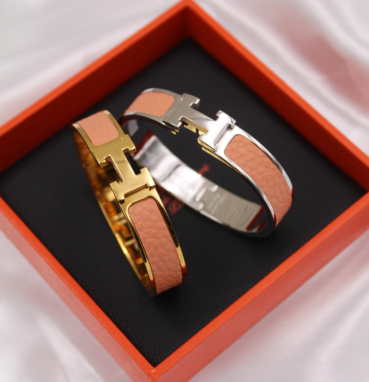Collection: Hermès Clic H Leather