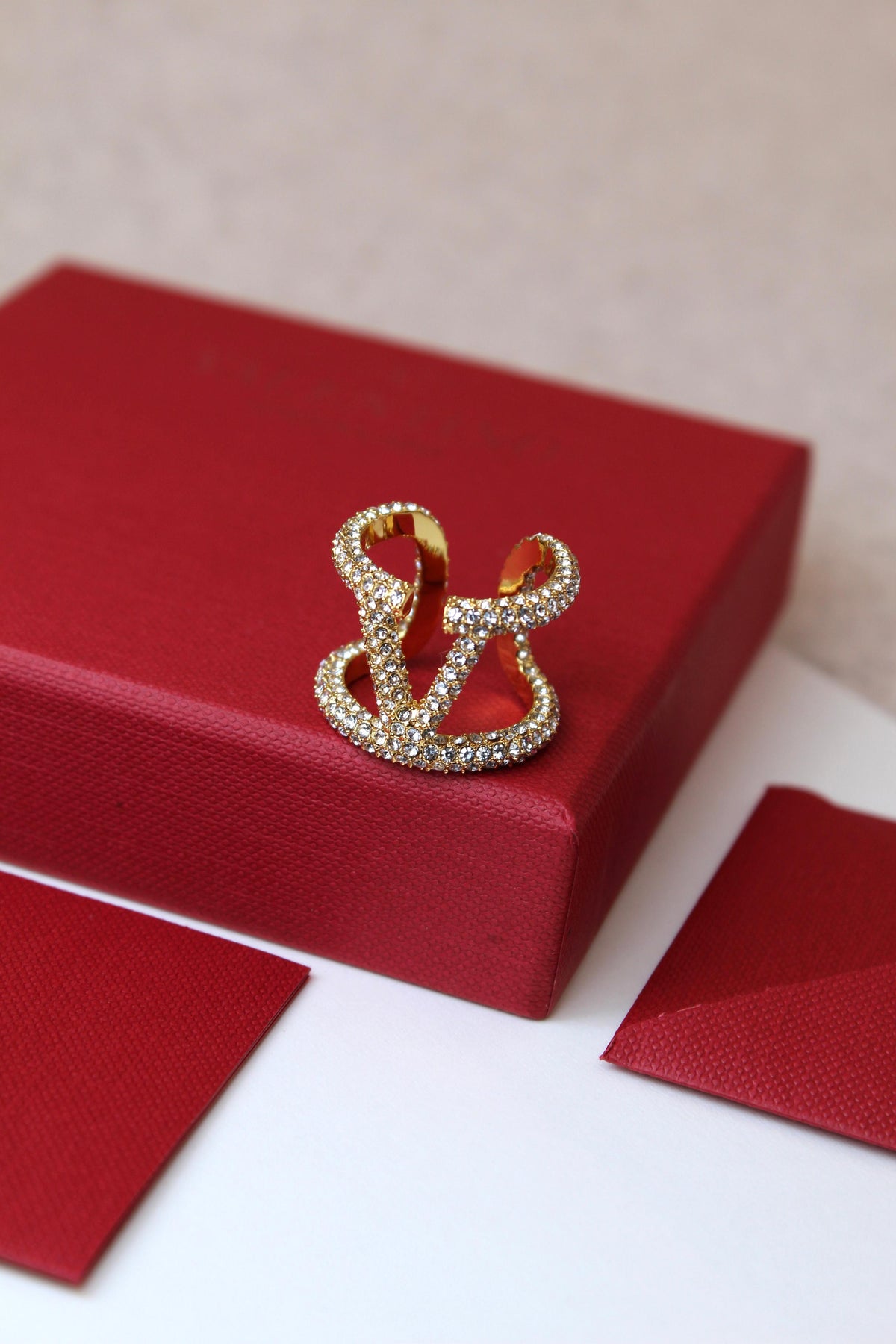 Valentino Ring
