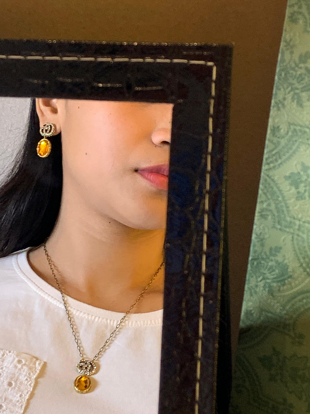 Gucci Interlocking G Crystal and Amber Stone Jewelry Set