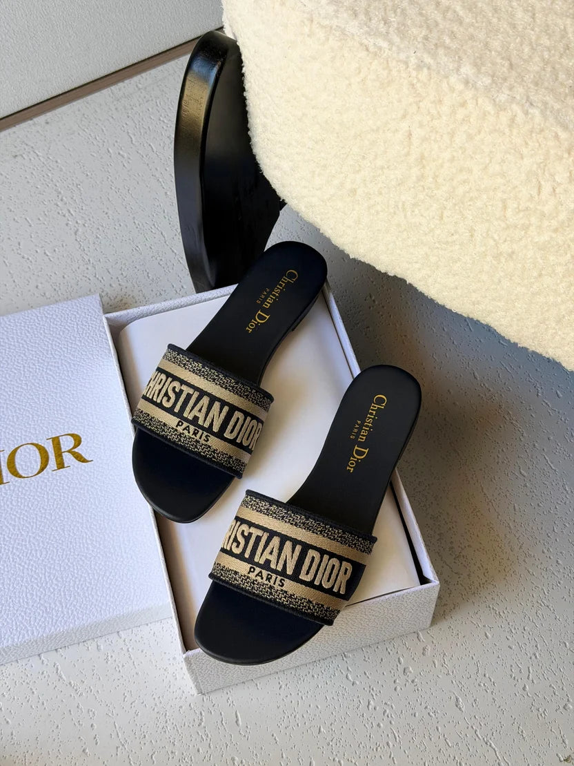 J'Adior Slingback Pump