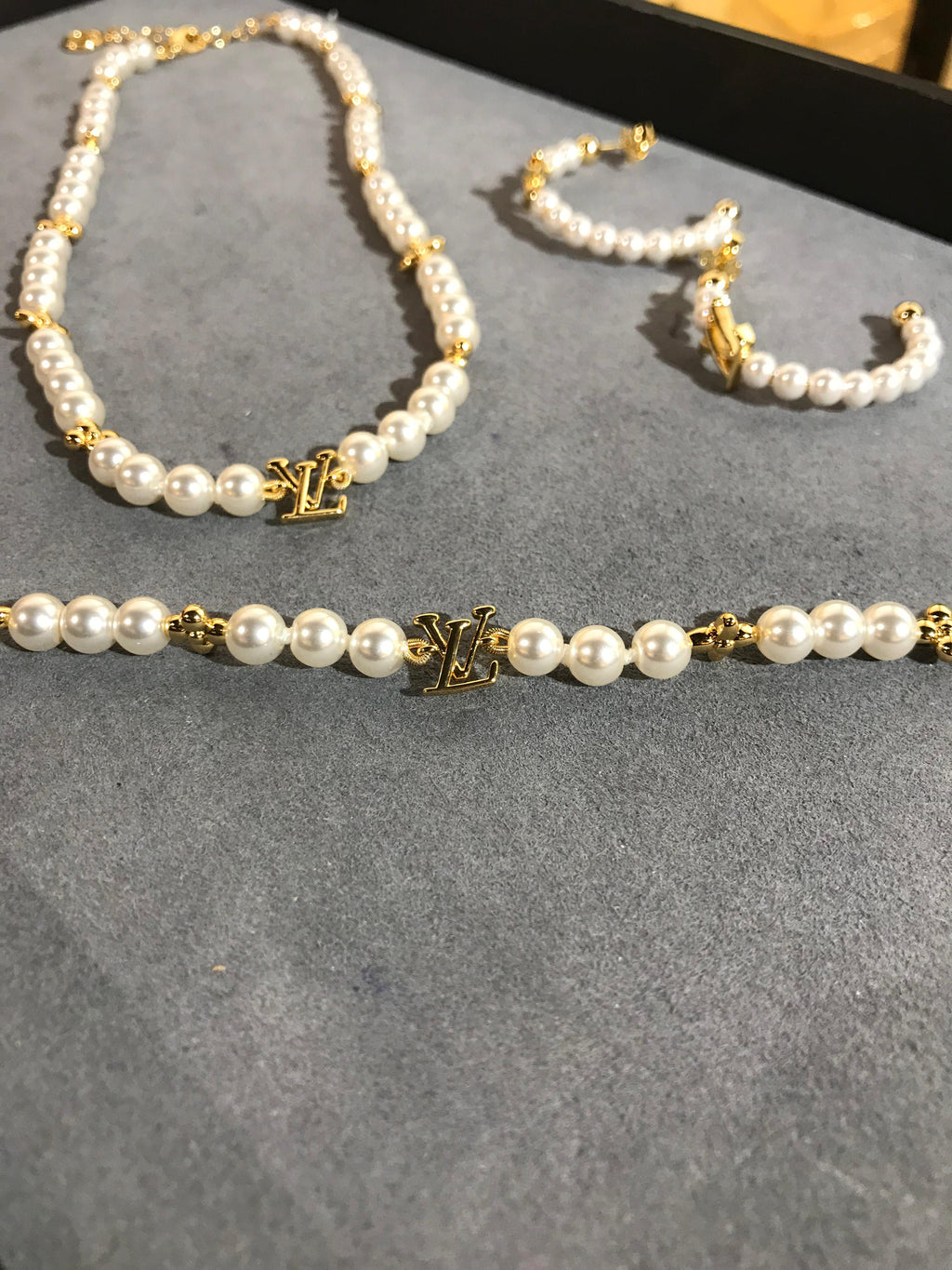 Louis Vuitton My LV Pearl Necklace