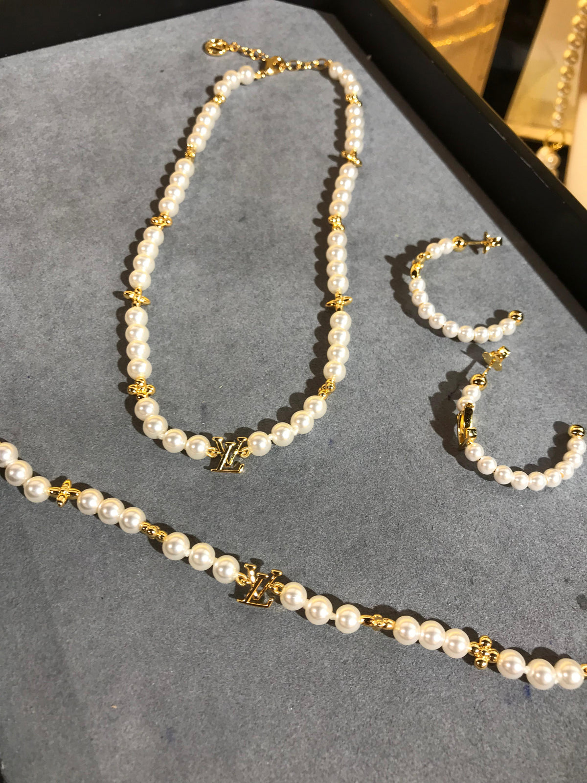 Louis Vuitton My LV Pearl Necklace