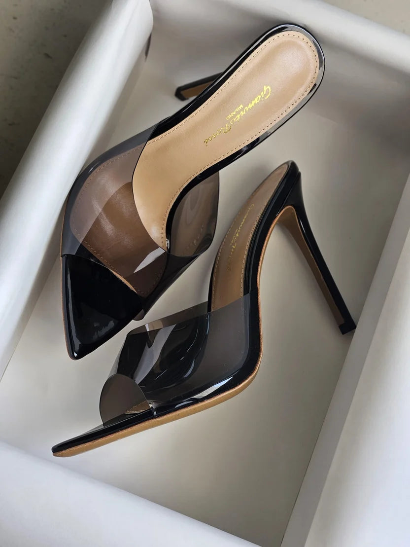 Gianvito Rossi Black Elle 105 Mule