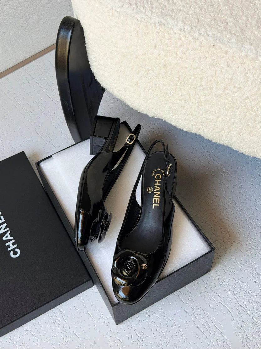 Chanel sandsls