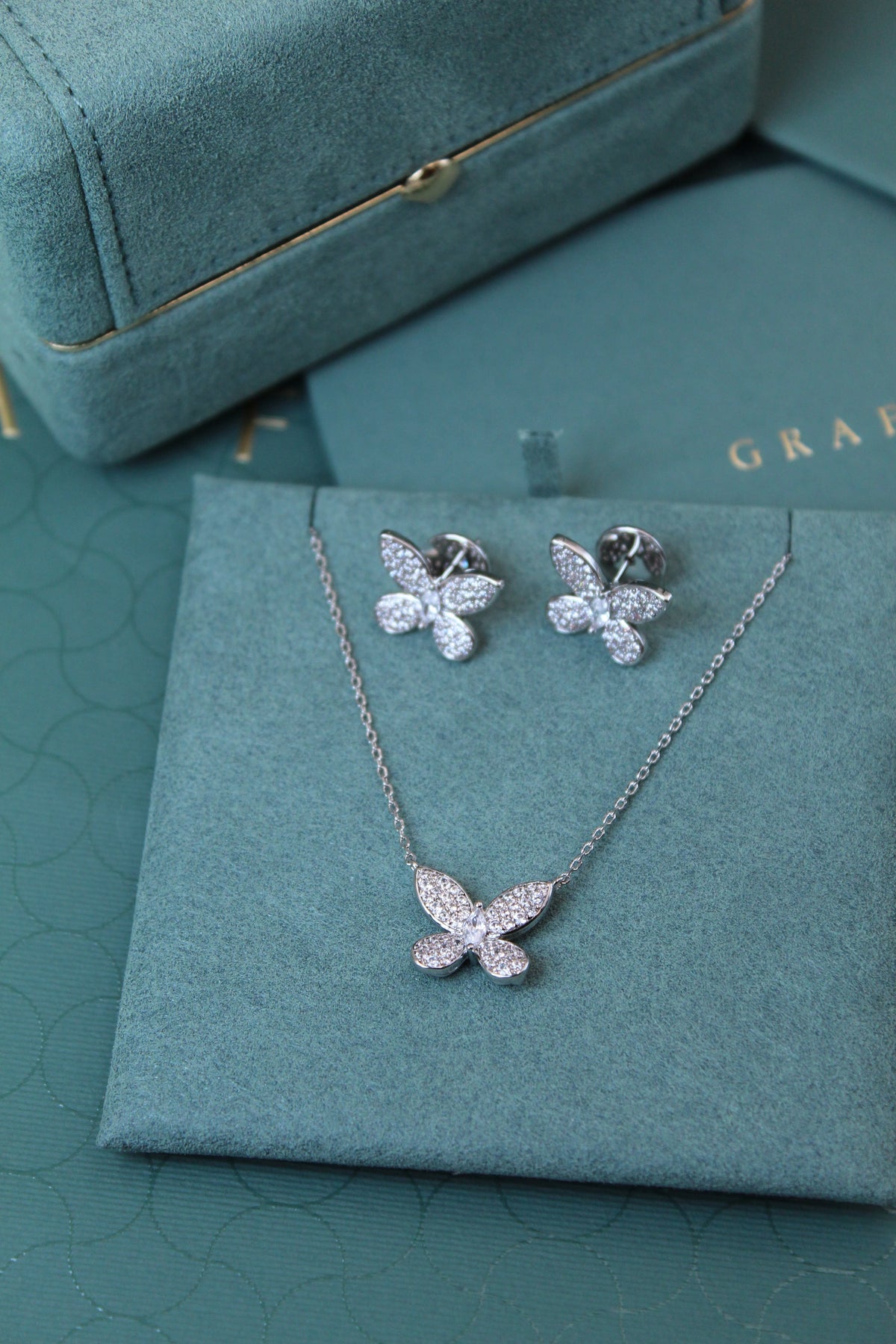 Graff Butterfly Jewelry Set