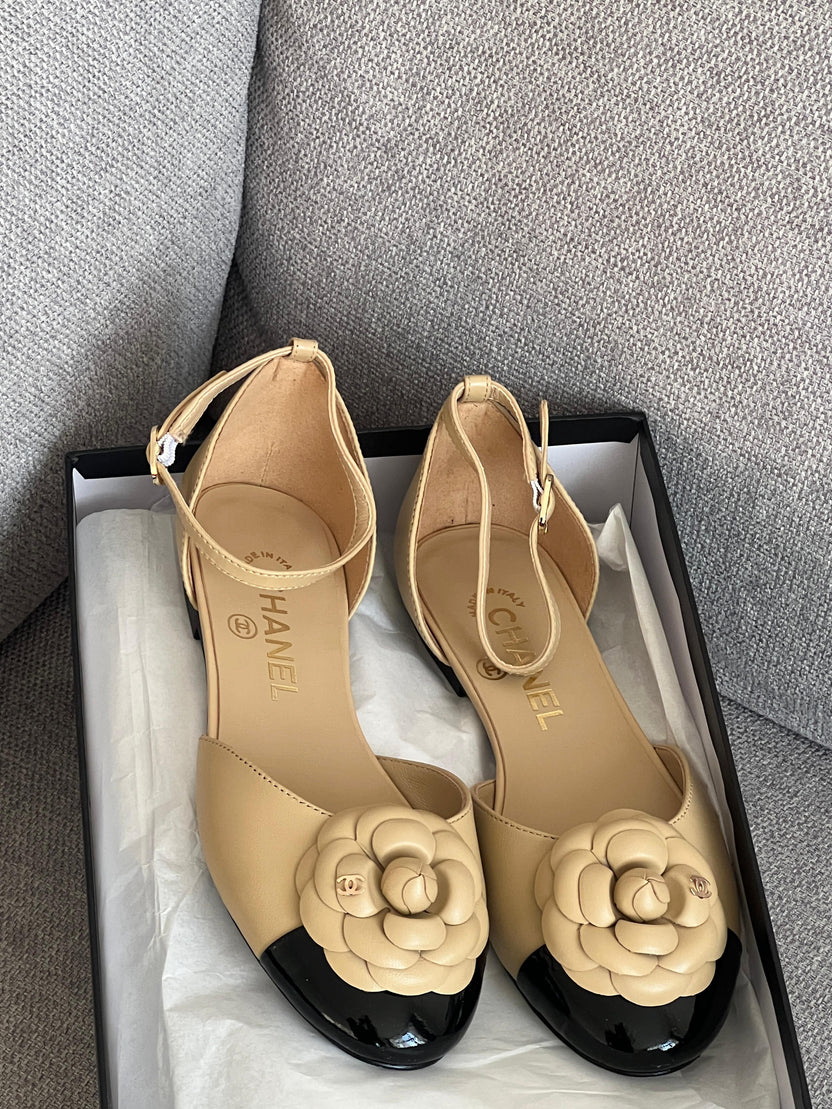 Chanel CC flats