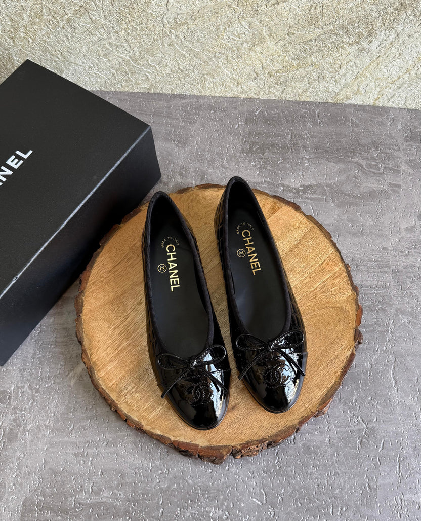 Chanel Ballet flats - Crocodile embossed patent