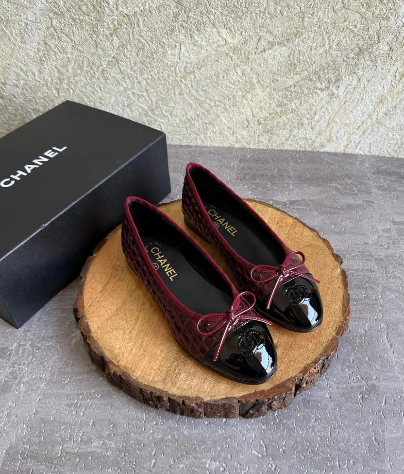 Chanel Ballet flats - Crocodile embossed patent