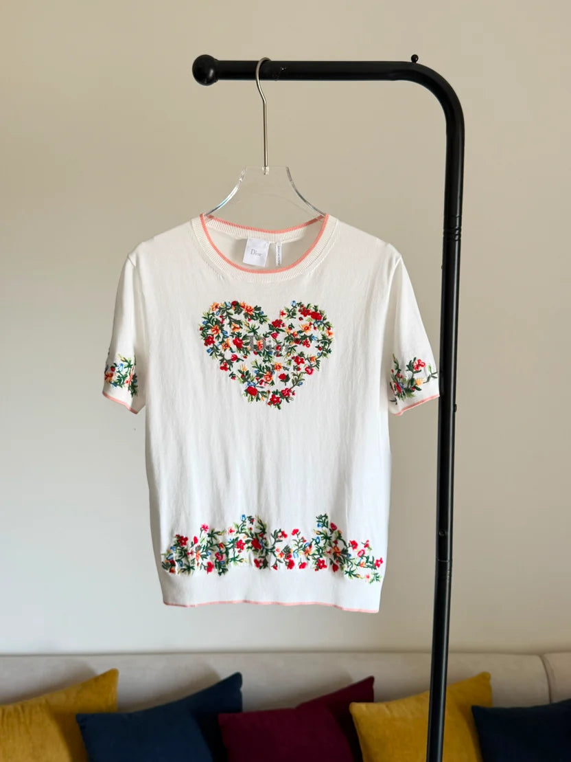 Dior Dioramour Short-Sleeved Embroidered Sweater