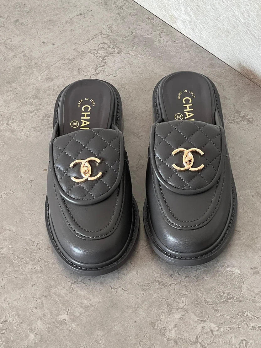 Chanel Loafers in Black Calfskin