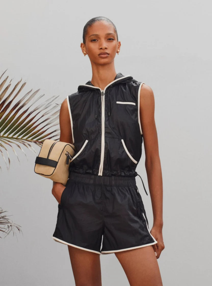 Chanel Coco Beach 2026 Mixed Fibres Look 27