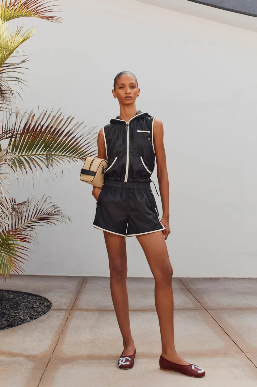 Chanel Coco Beach 2026 Mixed Fibres Look 27