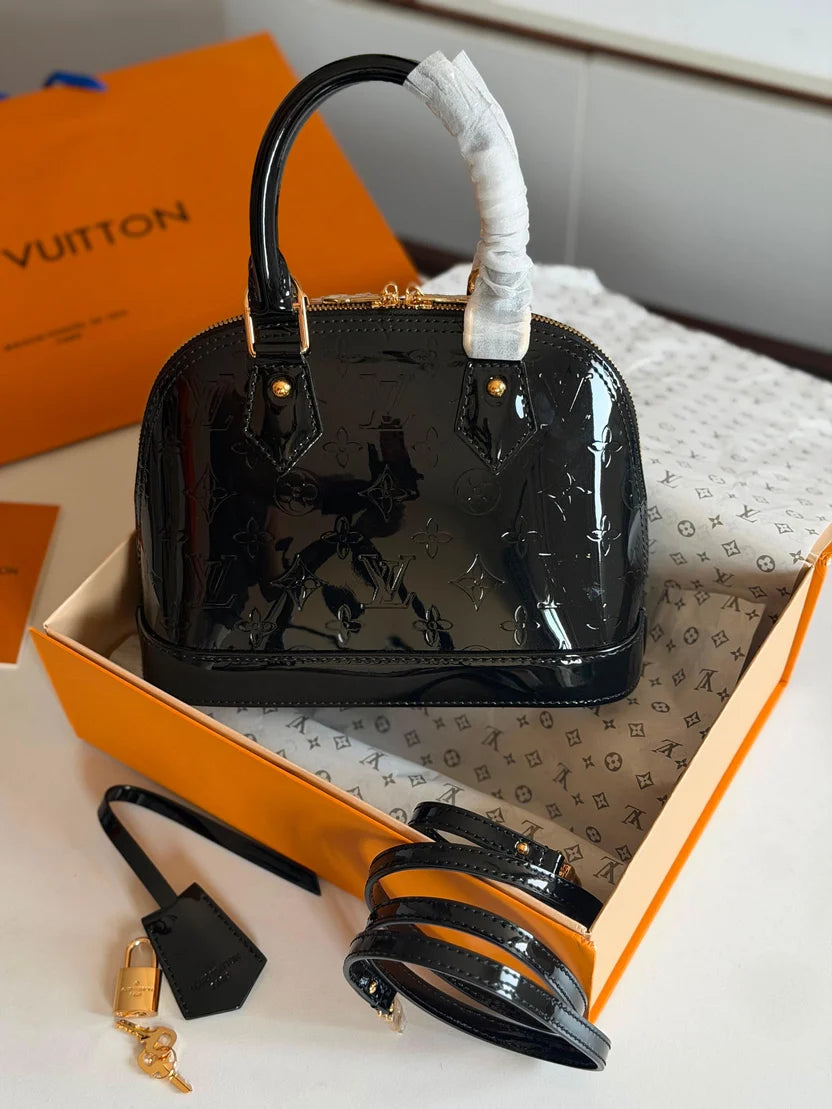 Louis Vuitton Alma BB Bag