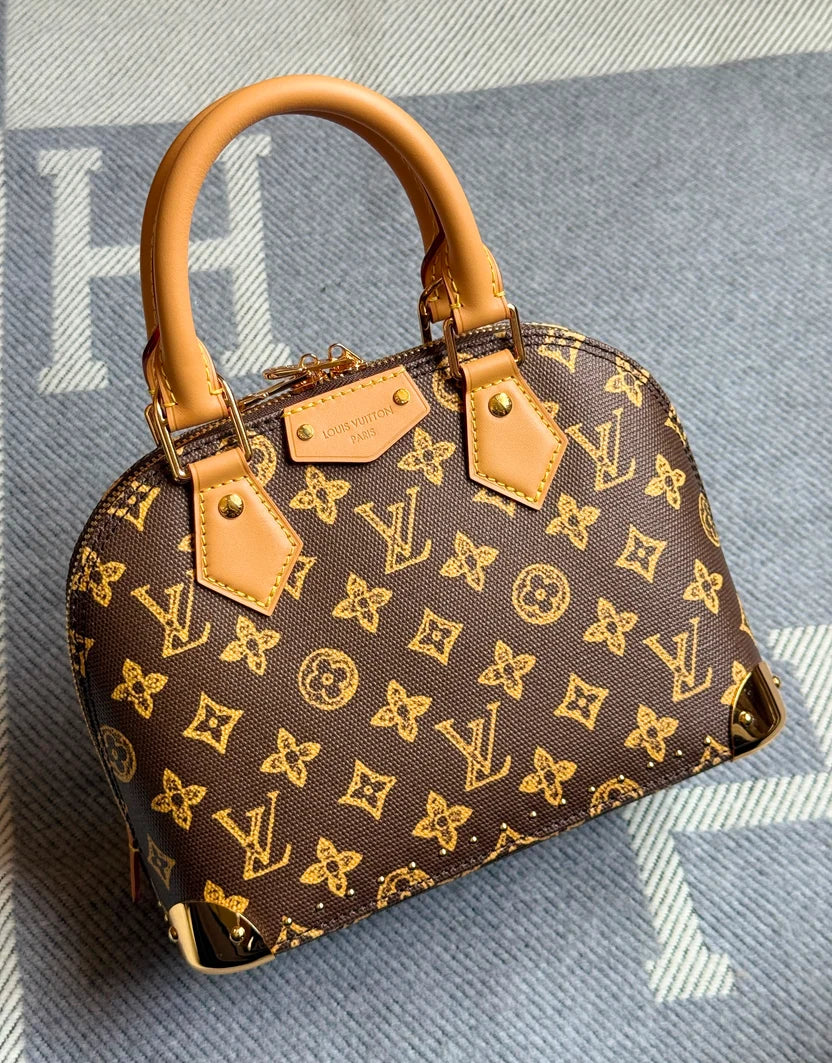 Louis Vuitton Alma BB Bag