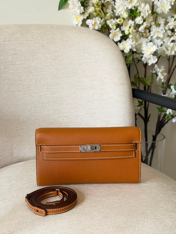Hermes Kelly To Go Wallet Bag (Silver Hardware)