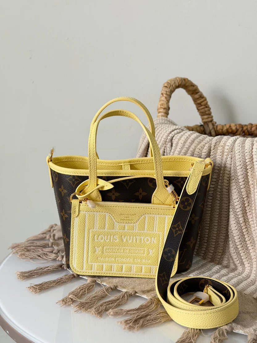 Louis Vuitton Neverfull Bandoulière Inside Out BB Bag