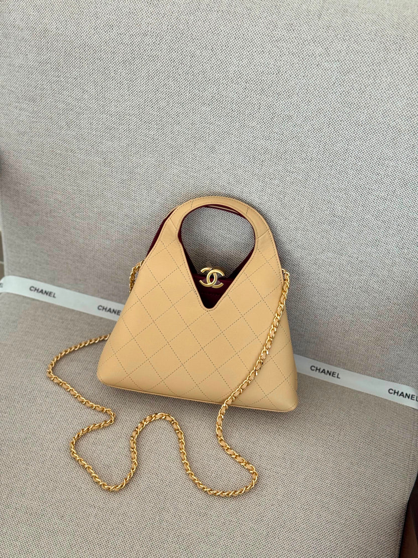 Chanel Chic Lady Small Shopping Tote