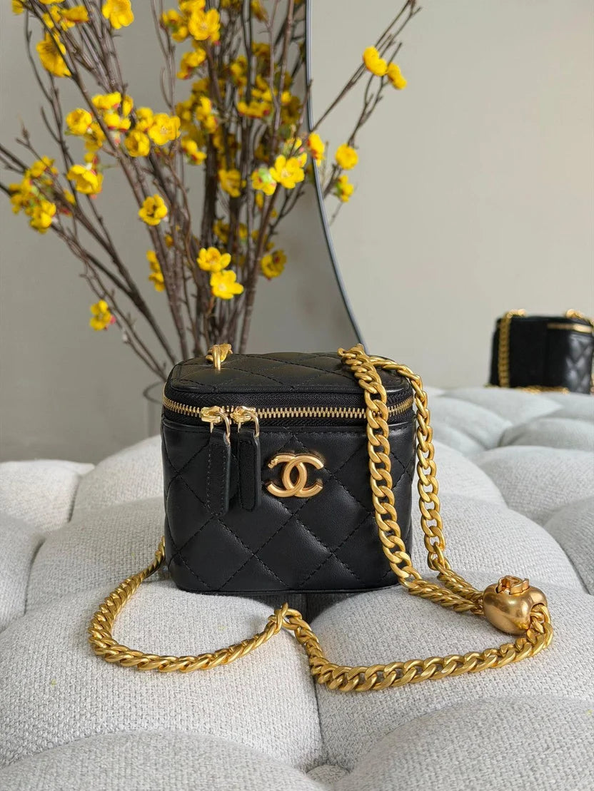 Chanel Quilted Lambskin Pearl Crush Mini Vanity Case