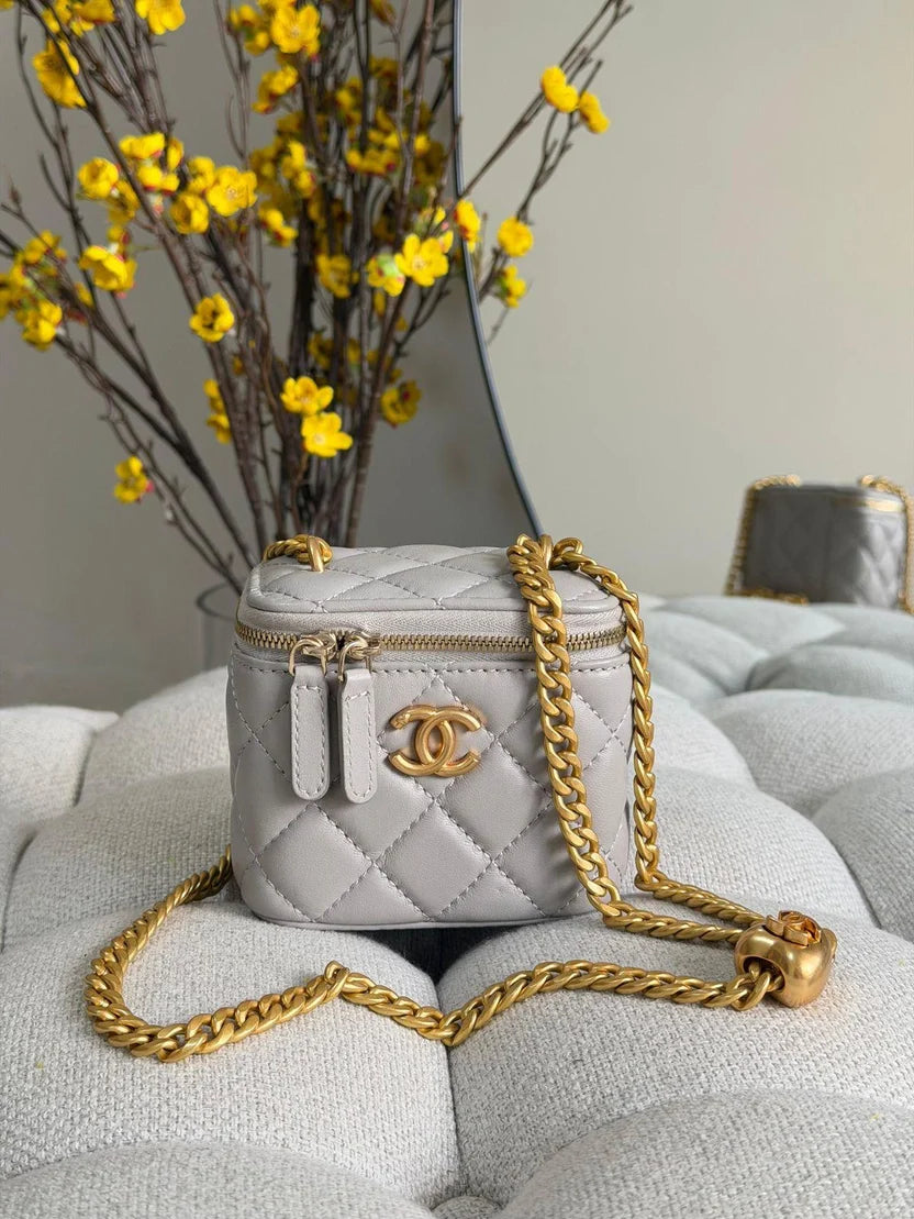 Chanel Quilted Lambskin Pearl Crush Mini Vanity Case