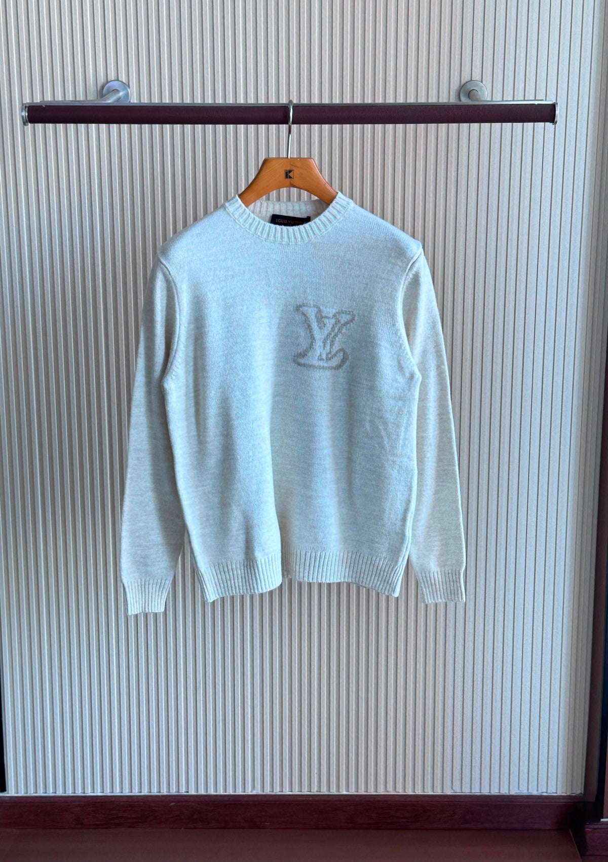 LV SWEATER