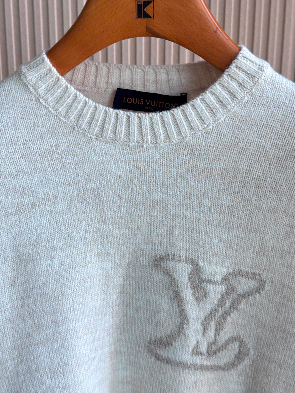 LV SWEATER