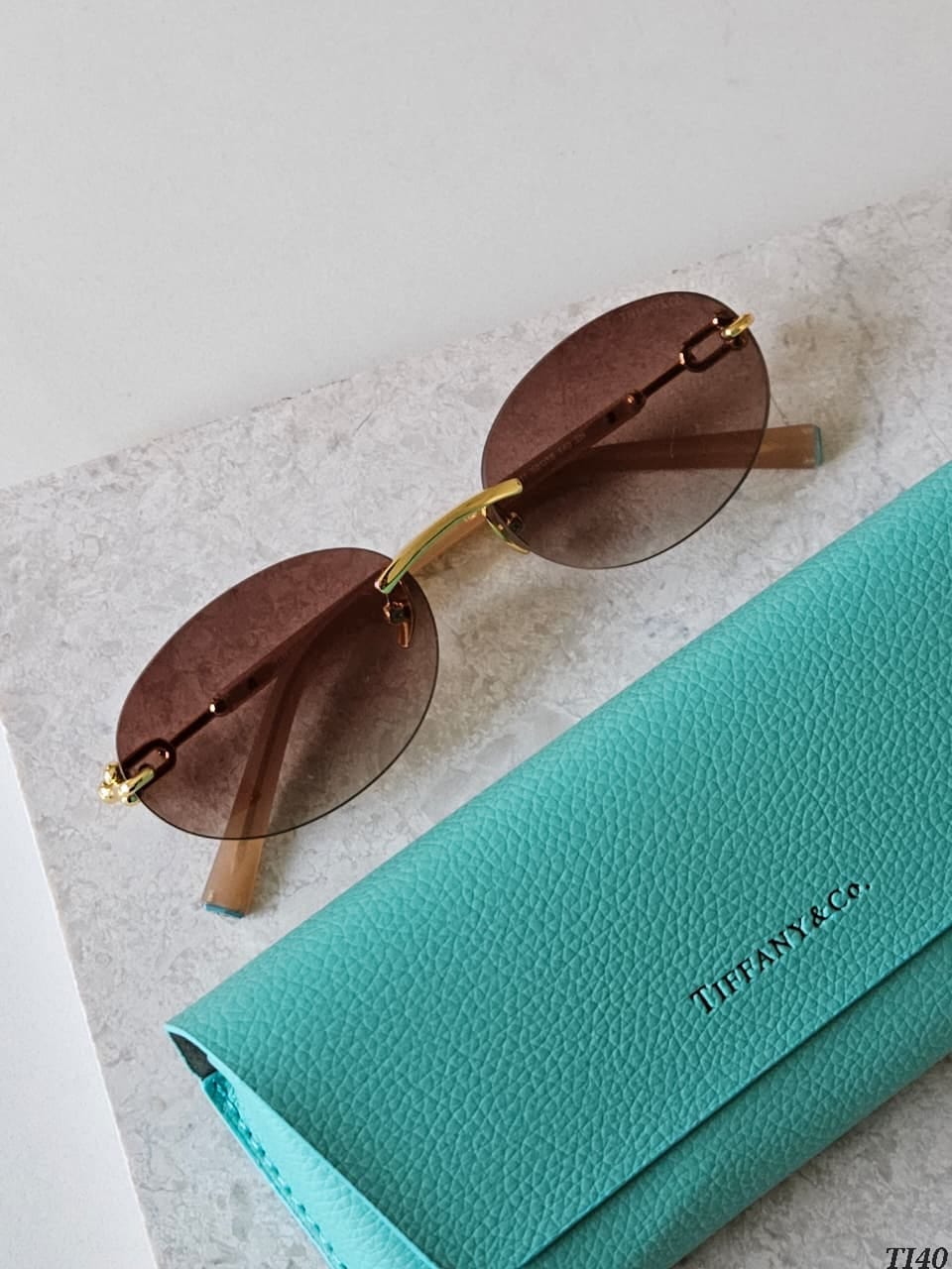 TIFFANY Sunglasses