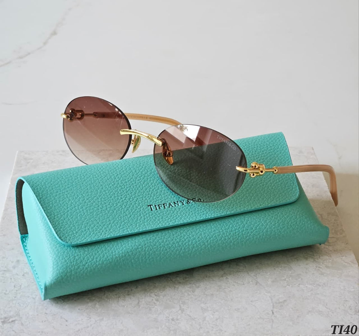 TIFFANY Sunglasses