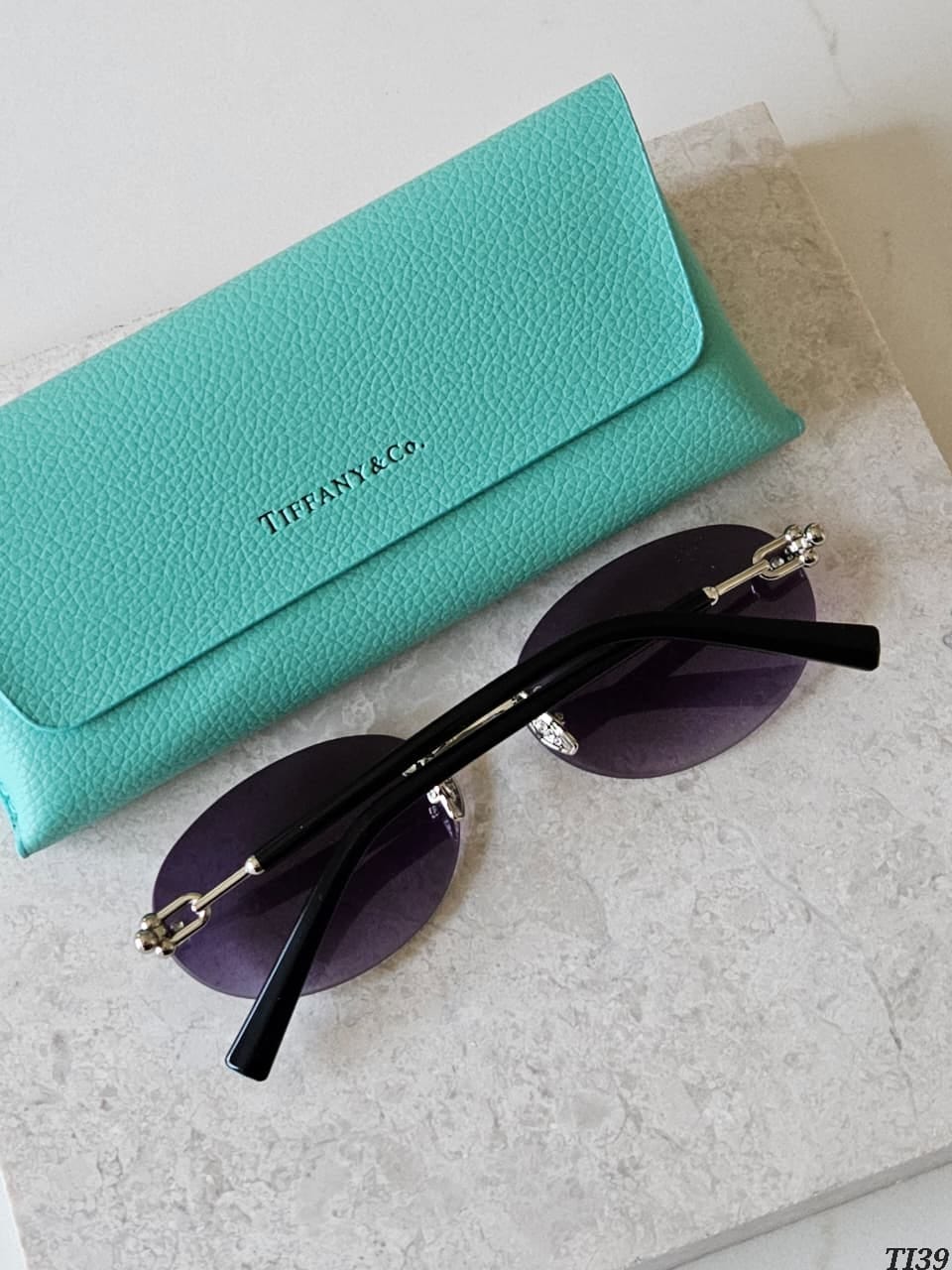 TIFFANY  Sunglasses