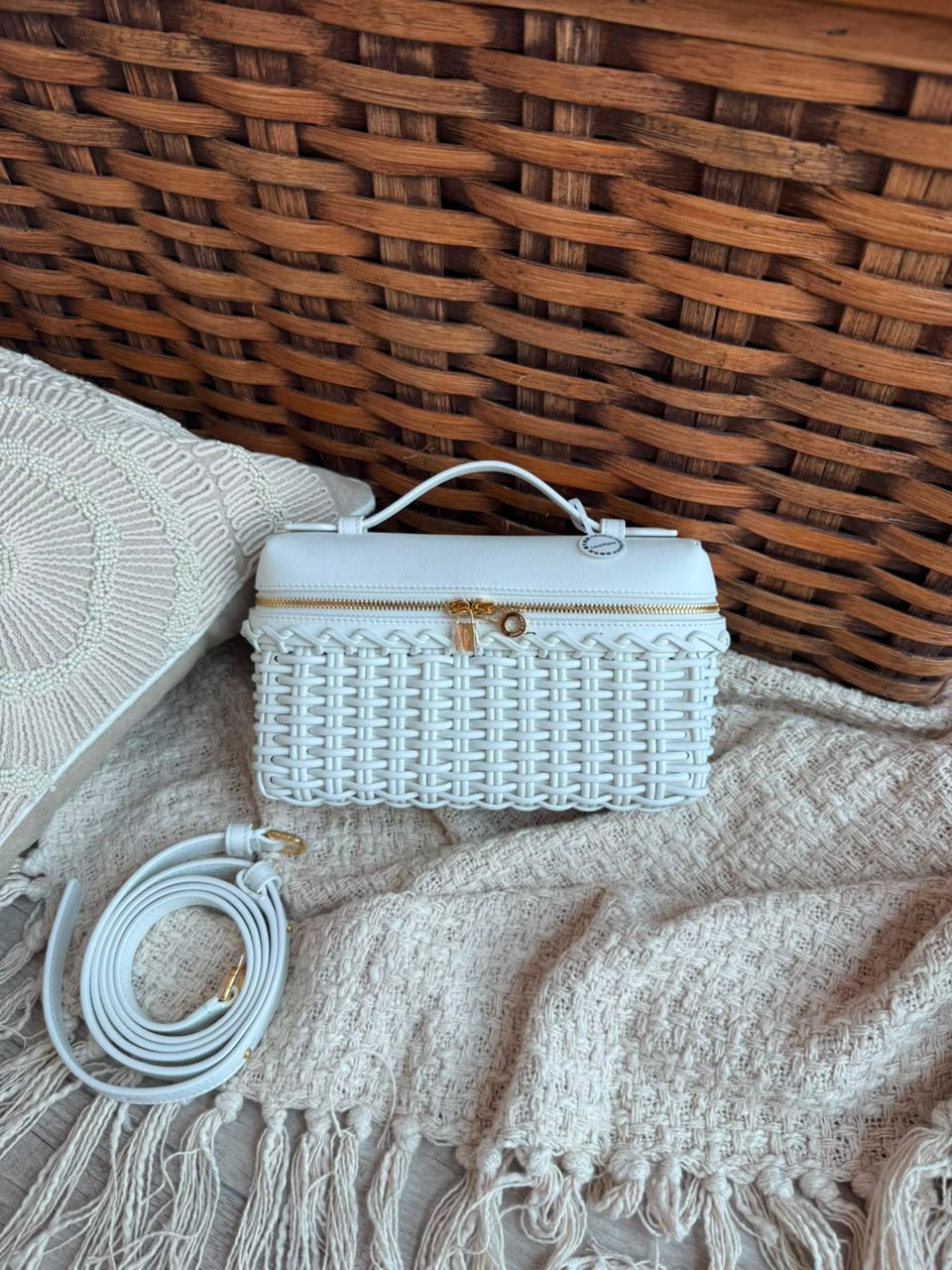 Loro Piana Extra Pocket L19 East-West Wicker