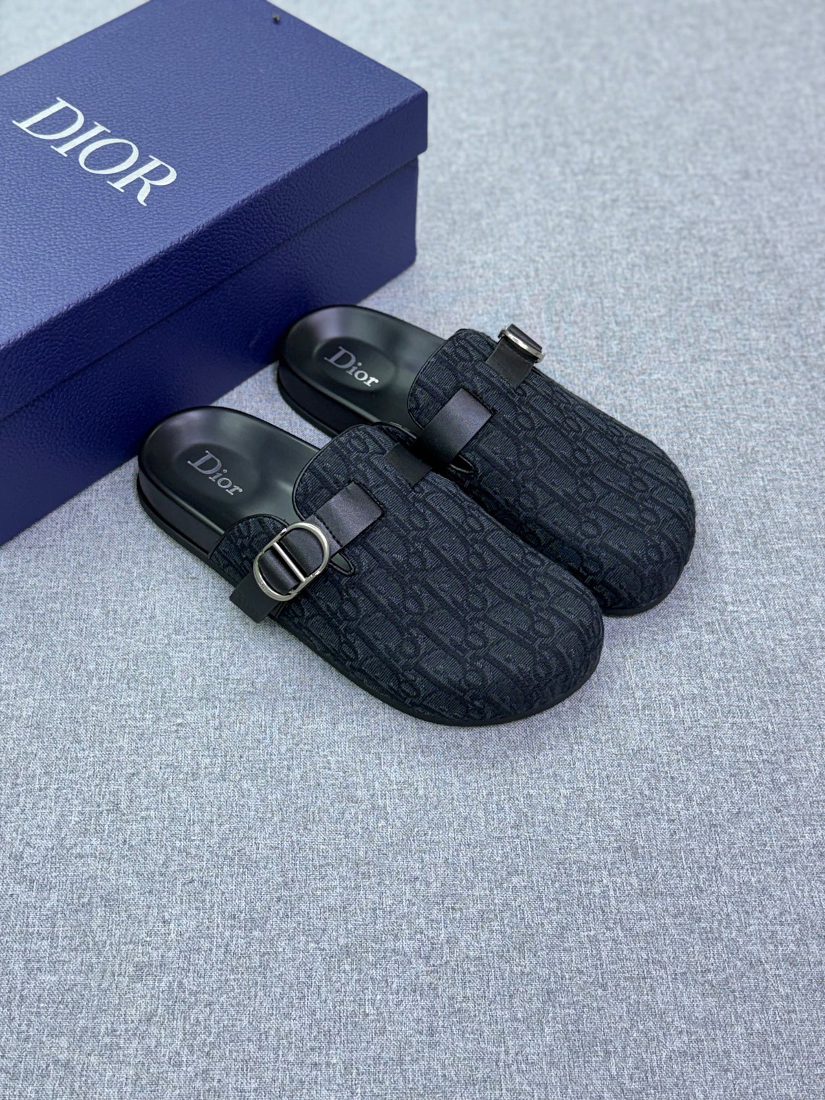 DIOR Slippers