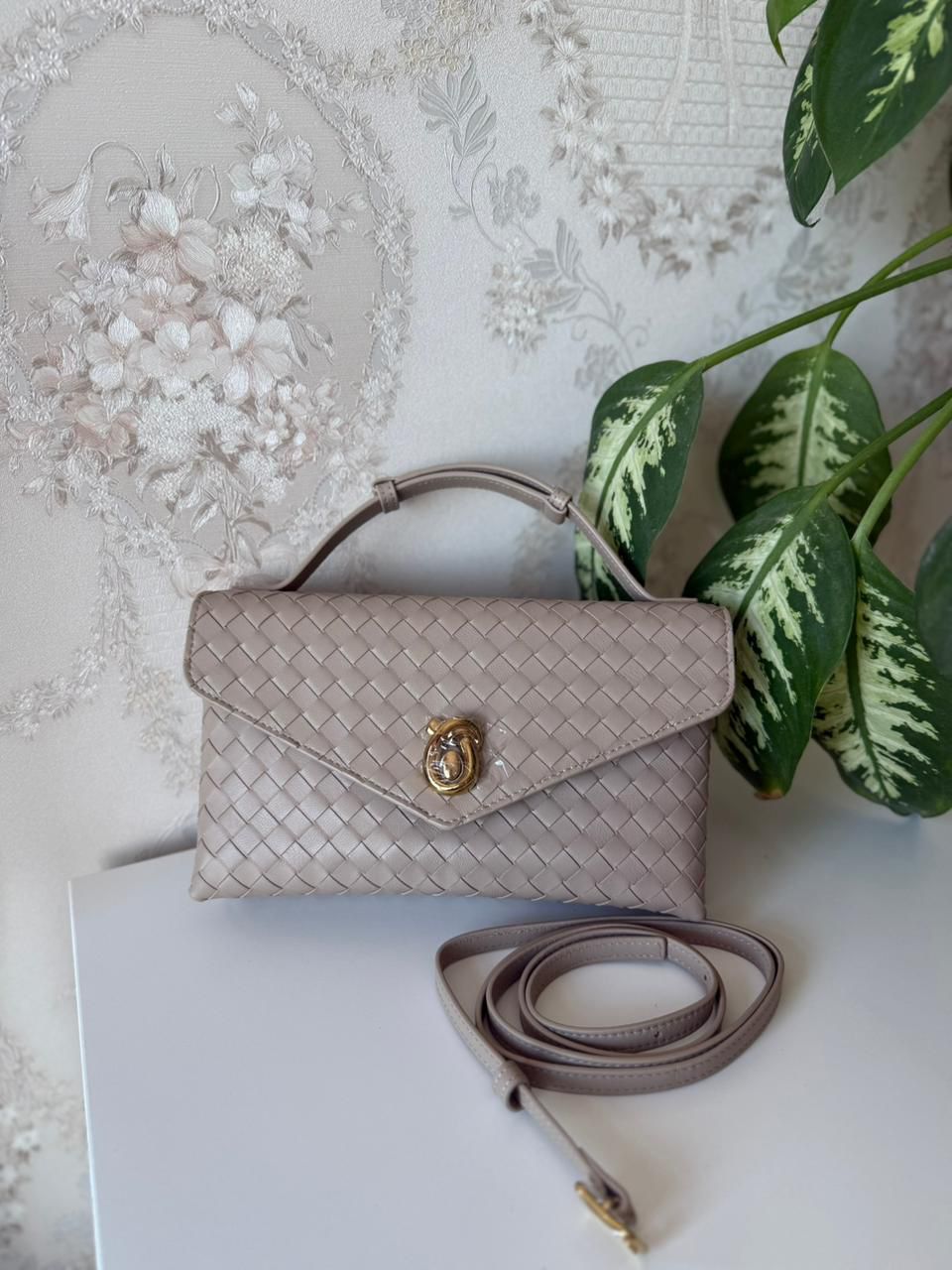 Bottega Veneta Mini