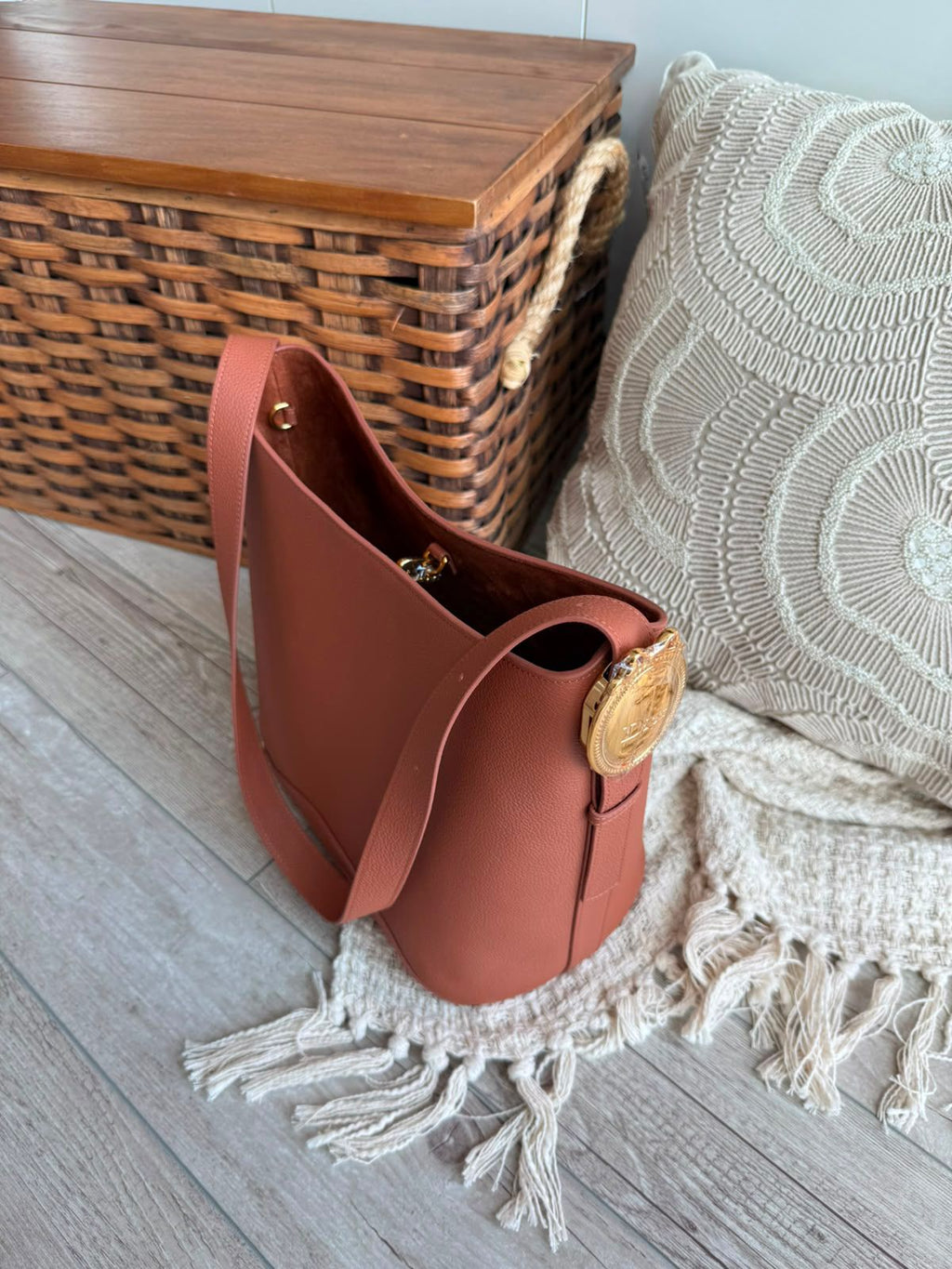 Dior Medaillon Bucket Bag (27 Cm)