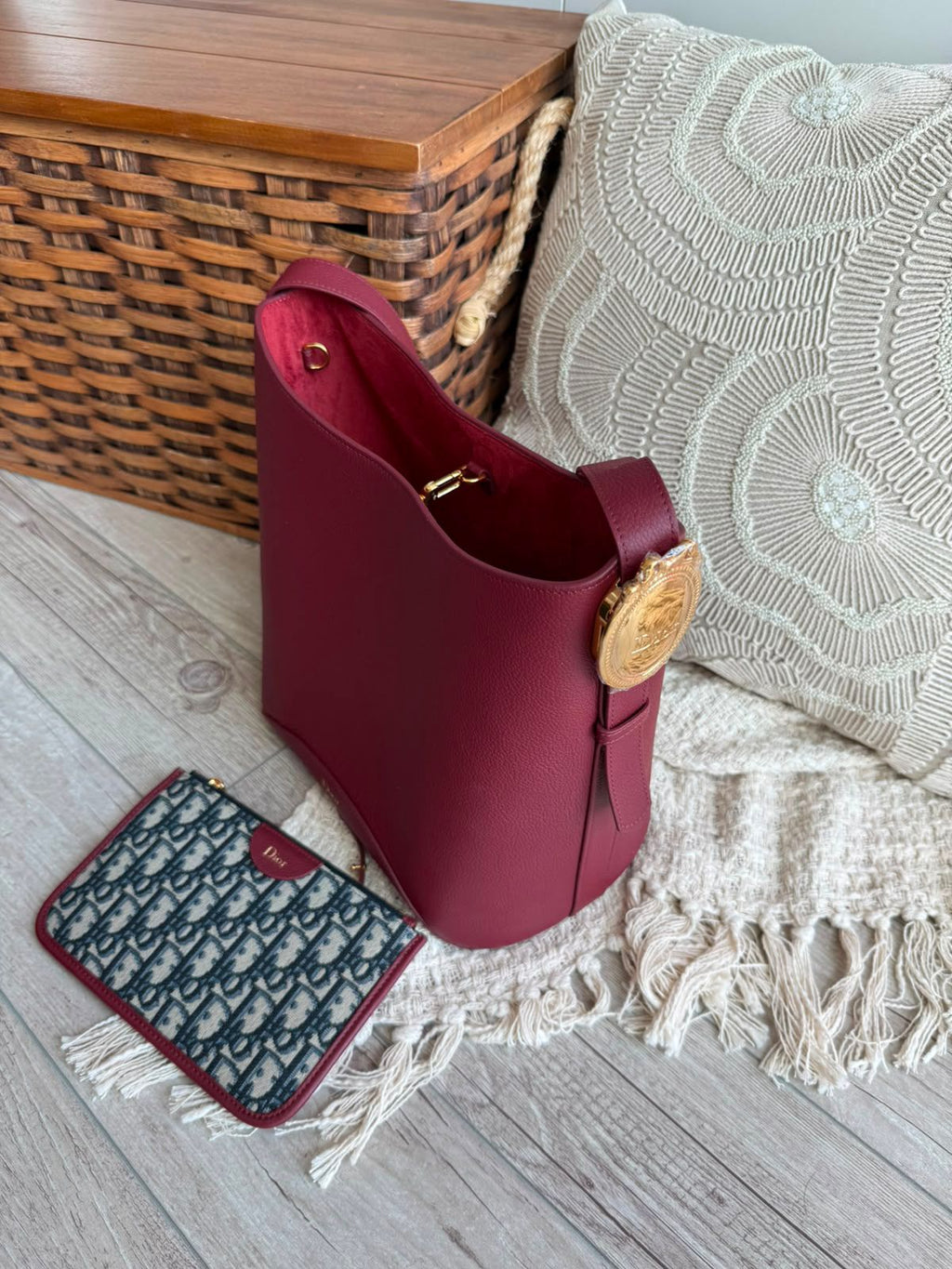 Dior Medaillon Bucket Bag (27 Cm)
