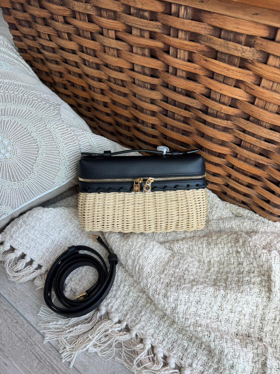 Loro Piana Extra Pocket L19 Wicker
