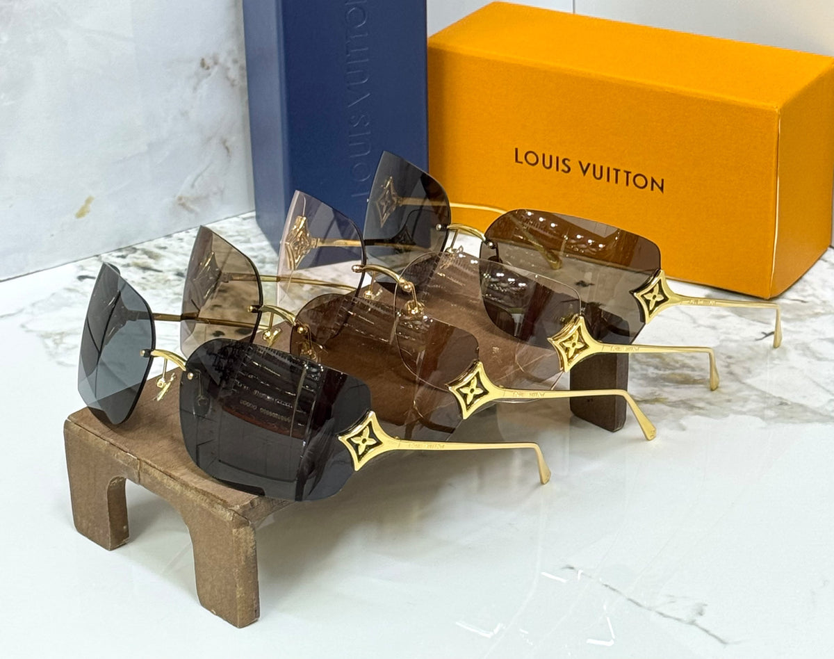 LOUIS VUITTON Sunglasses