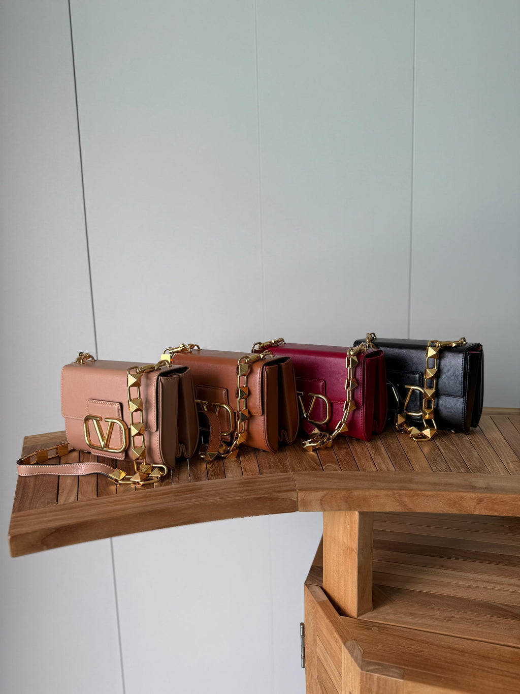 Valentino Garavani Locò / VLogo Signature Shoulder Bag