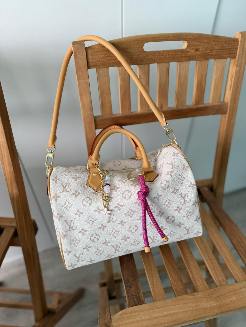 Louis Vuitton Monogram Speedy