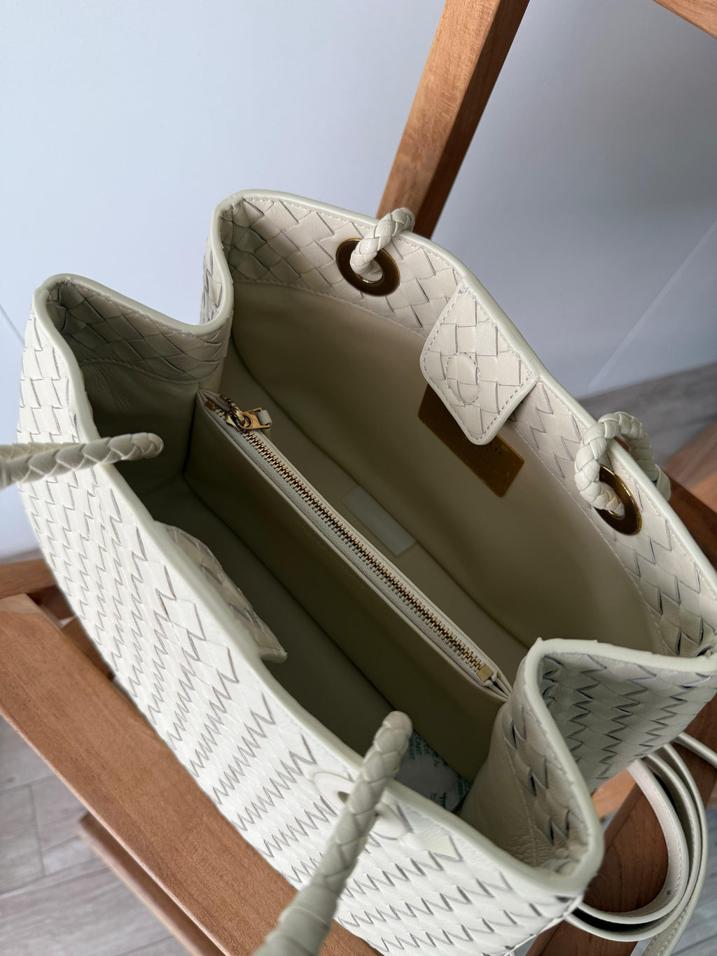 Bottega Veneta Intrecciato Leather Top Handle Bag
