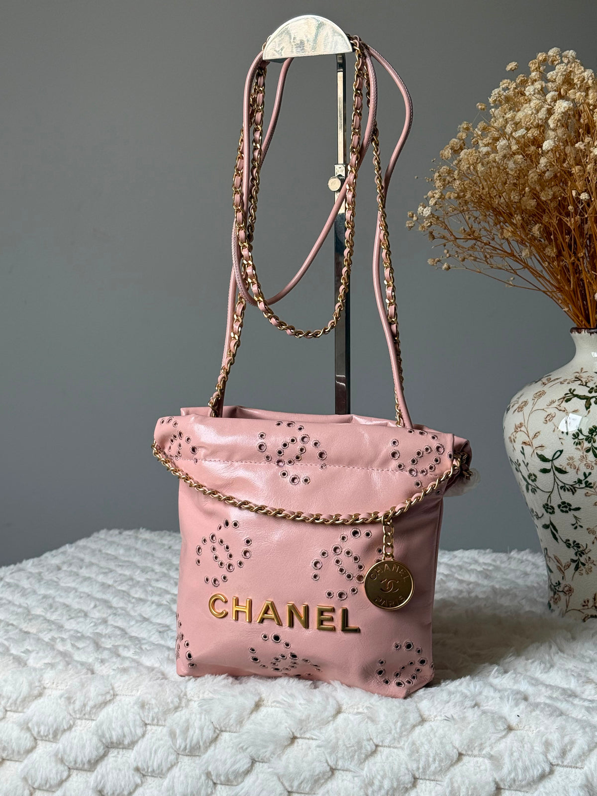 Chanel Shoulder Bag Size 18 CM