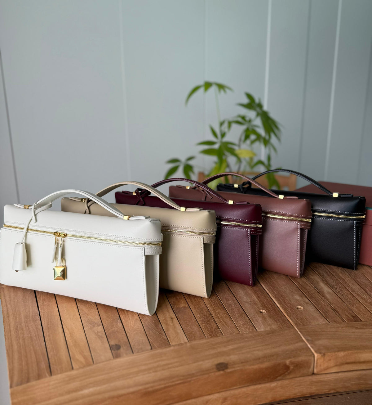 Loro Piana Extra Pocket