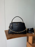 Louis Vuitton Capucines MM
