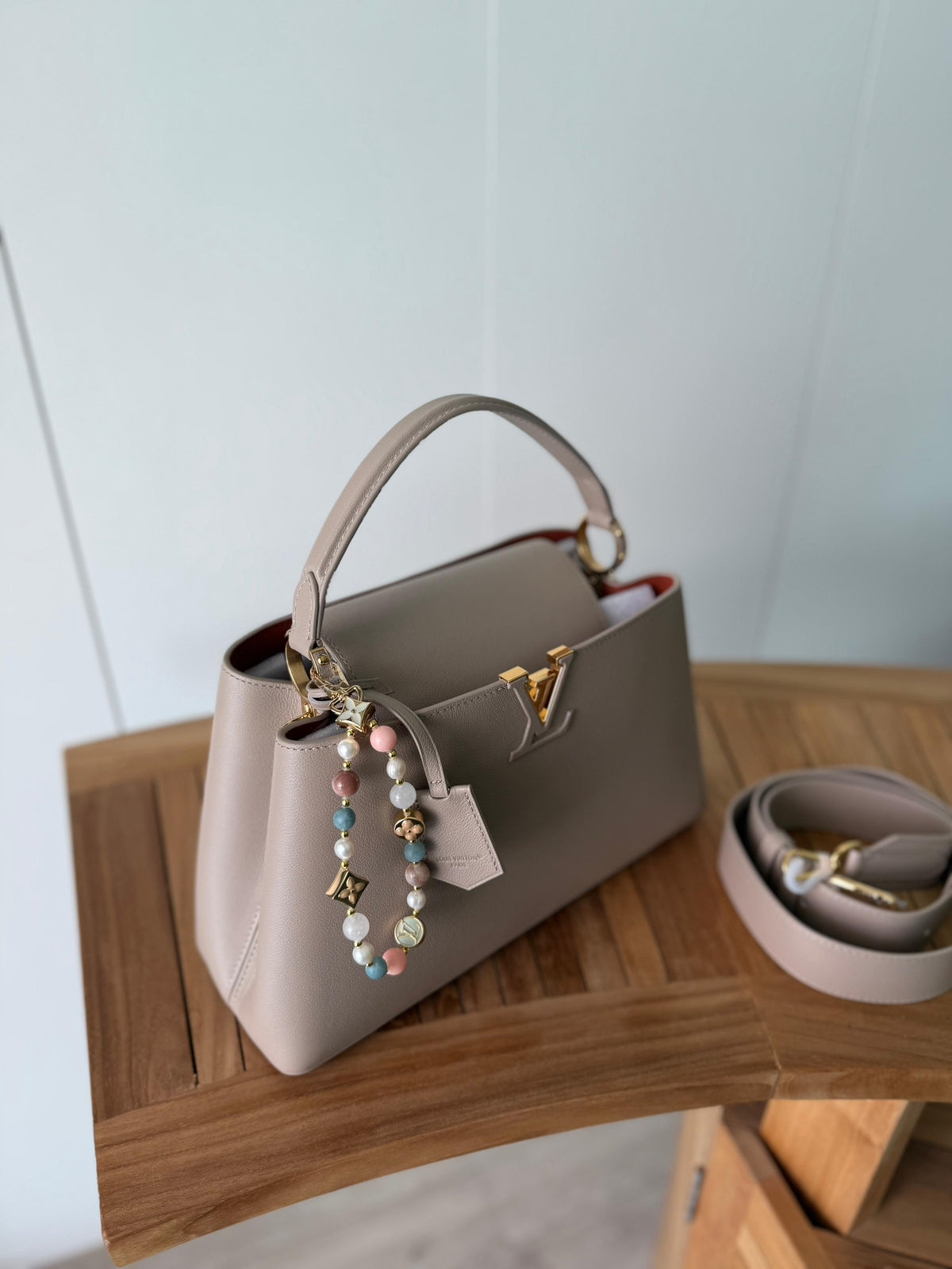 Louis Vuitton Capucines MM